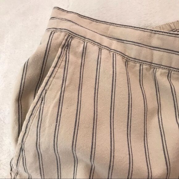 Forever 21 cream with thin blue strips cotton pants size M - Picture 4 of 11